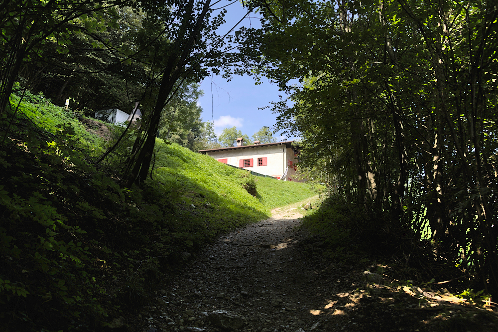 Rifugio Riva all'Alpe Piattedo