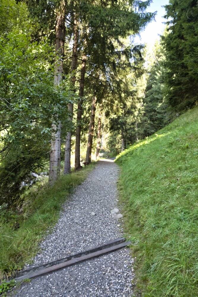 Sentiero verso i Mulini di Terento