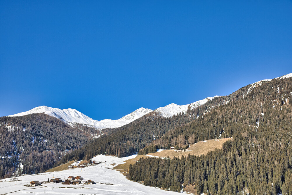 Val Casies, uno sguardo verso la Ascht Alm