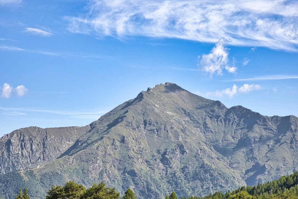 Monte Legnone dal Pian Delle Betulle